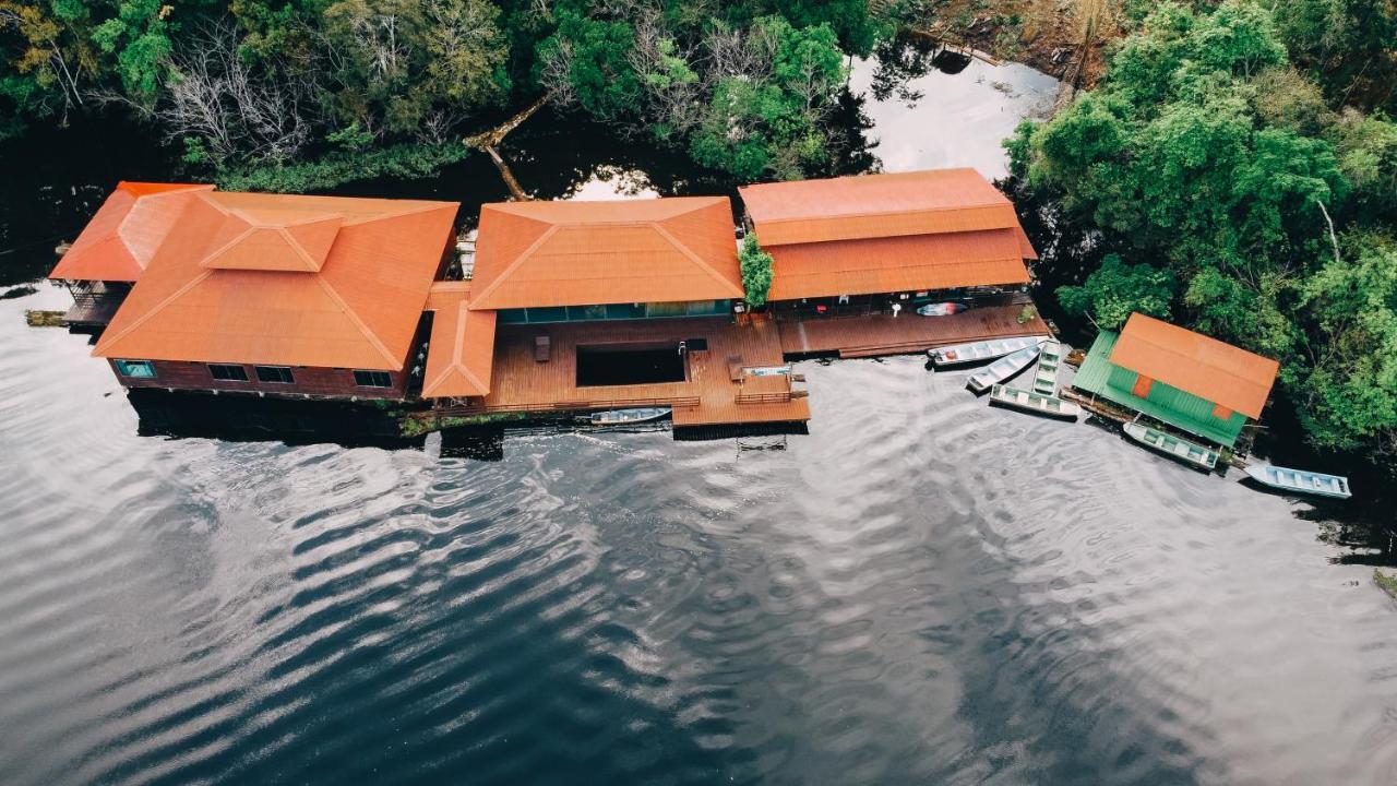 Amazon Arowana Lodge Careiro Esterno foto