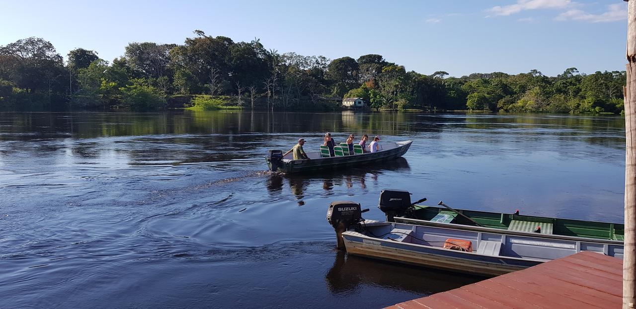 Amazon Arowana Lodge Careiro Esterno foto